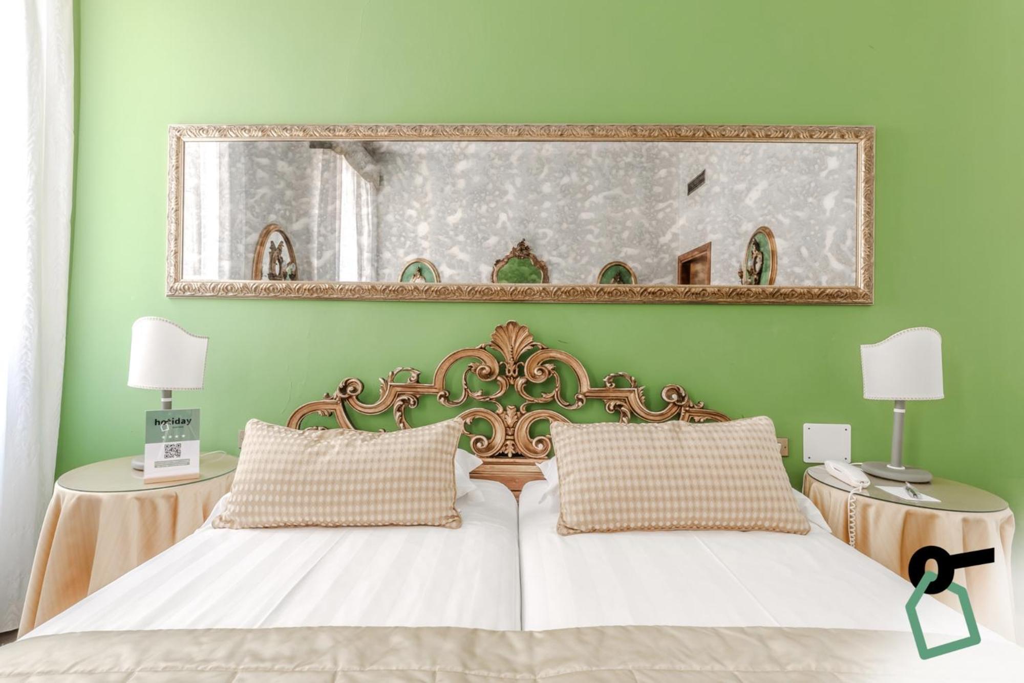 Hotiday Room Collection - Venezia Santa Lucia Экстерьер фото