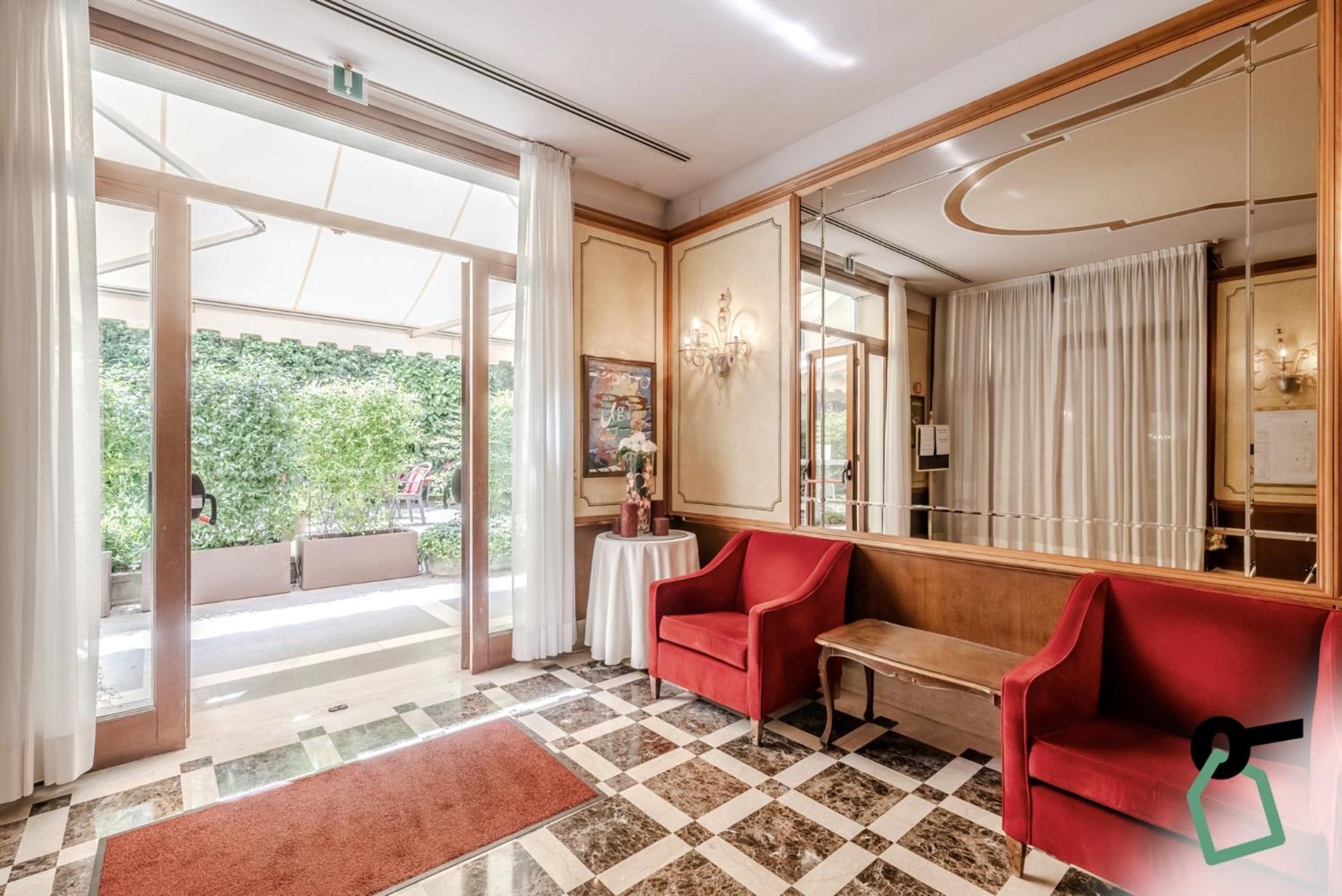Hotiday Room Collection - Venezia Santa Lucia Экстерьер фото